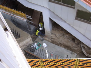 瀬戸方面ホームエレベーター基礎