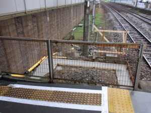 栄町方面ホーム延長部