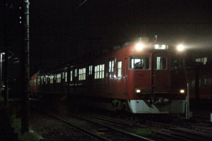 検車区入場