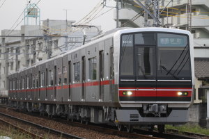 折り返し栄町行きに