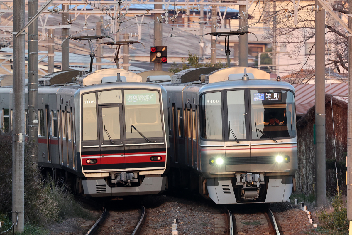 3306F4008F