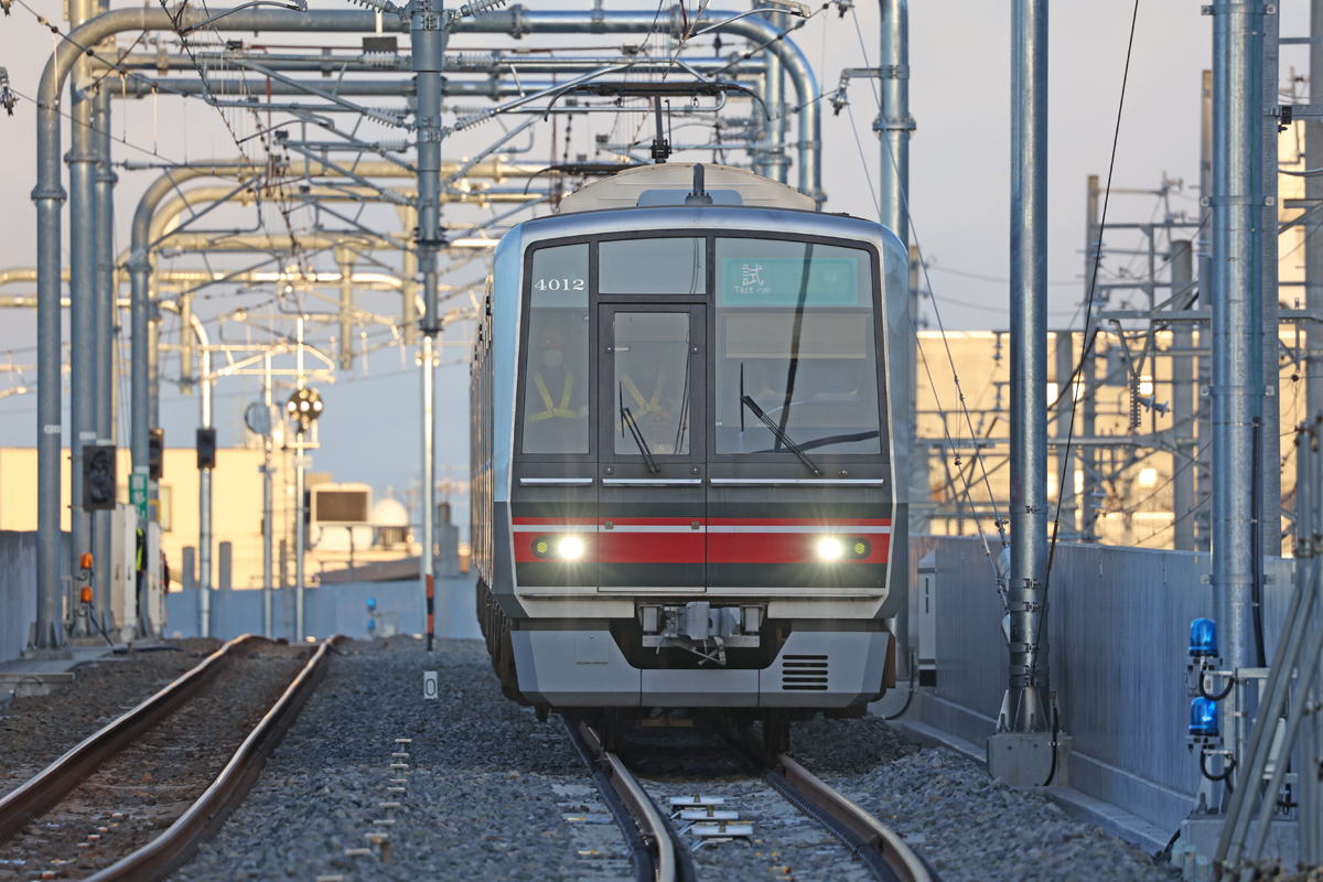 �쑽�R�`��X�E����w�@�O�Ԃ�1�Ԗڂ̎��^�]���