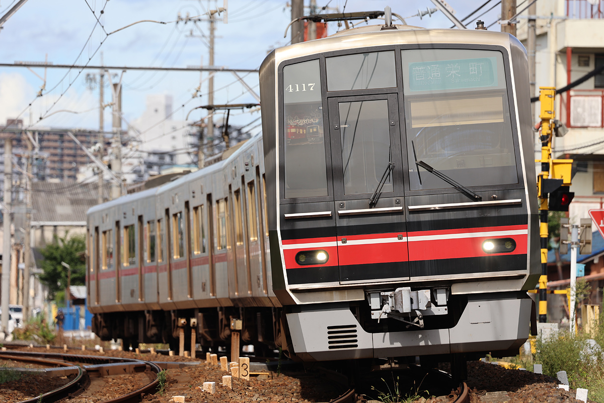 ���Ƃ��̍Ղ̌n�����f�o���ꂽ4017F