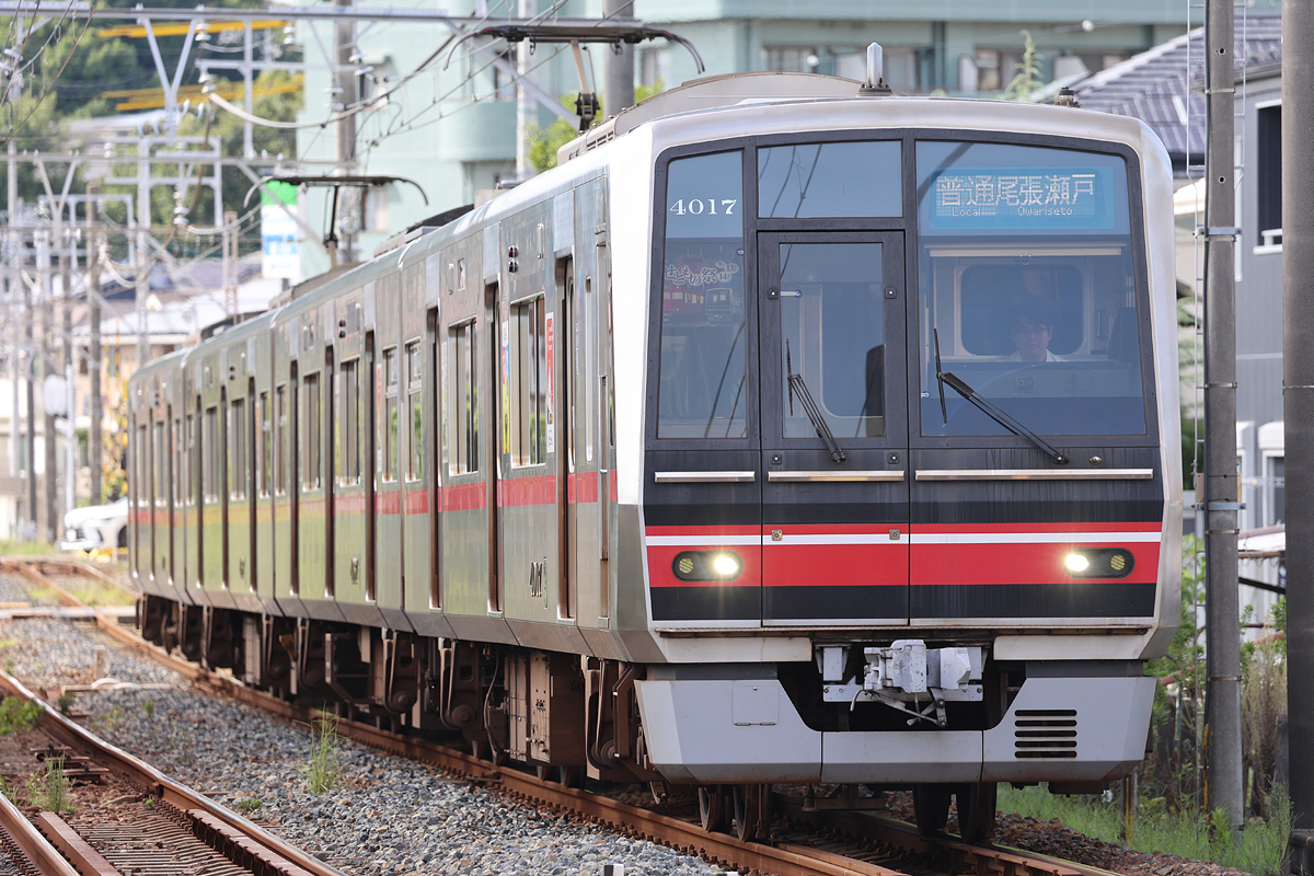 ���Ƃ��̍Ղ̌n�����f�o���ꂽ4017F