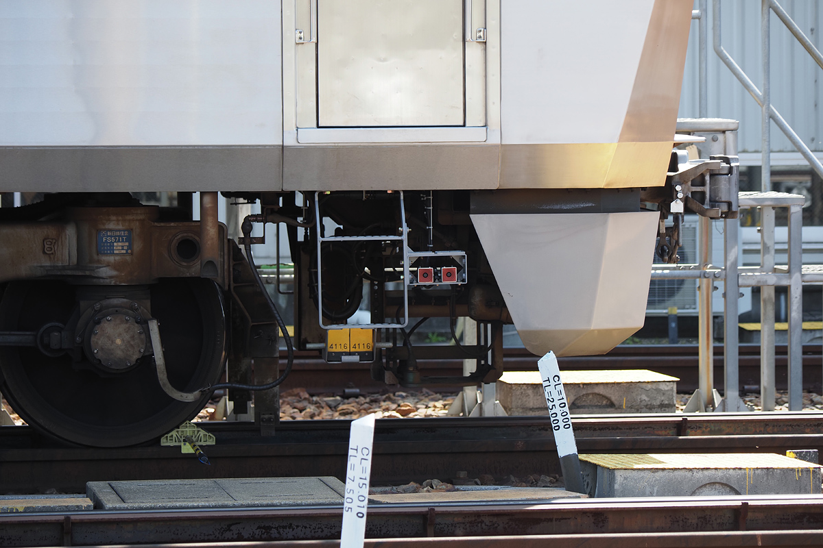 �擪�ԏ斱�������Ƀz�[�����m�Z���T�[�ݒu